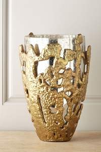 Vase en métal argenté transparent moderne et jeune pour un intérieur chic avec un style tendance - Product Image 6