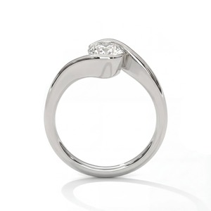 Anillo de compromiso solitario con diamante cultivado en laboratorio de 2.50 CT, corte cojín, en oro de 14K, diseño de onda cruzada, joyería fina personalizada para mujer. - Product Image 2
