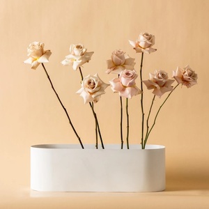 Jarrones de Flores de Lujo Modernos con Acabado de Latón Texturizado, Ecológicos, para Decoración de Mesa de Centro en Bodas, Eventos y Hogar, Regalos Premium - Product Image 4