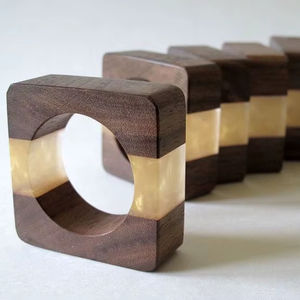 Boîte de rangement en résine de bois à rayures verticales, moderne et écologique, personnalisable en couleur et taille, pour outils domestiques - Product Image 1