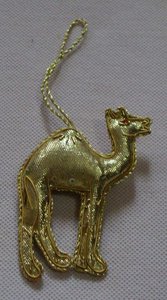 Broderie Zari faite à la main de style antique avec travail de perles dans un design personnalisé, décoration suspendue pour la fête de Noël - Product Image 5