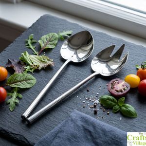 Juego de Servidores de Ensalada de Acero Inoxidable con Mango Metálico, Ecológico y Apto para Lavavajillas - Product Image 1