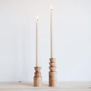 Portavelas de Madera de Origen Natural que Apoya la Decoración Sostenible y el Estilo de Vida Ecológico - Product Image 1