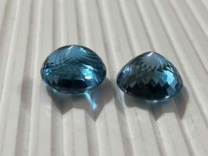 พลอยโทแพซสีน้ำเงินลอนดอนธรรมชาติทรงกลมเจียระไน ขนาด 20 มม. ปรับขนาดให้สม่ำเสมอ - Product Image 3