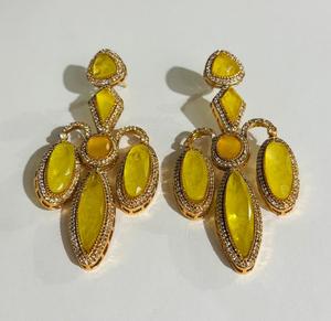 Pendientes Largos Geométricos de Lujo en Color Amarillo, Chapados en Oro con Pedrería, Joyería de Moda para Mujer, Novia, Boda - Product Image 2