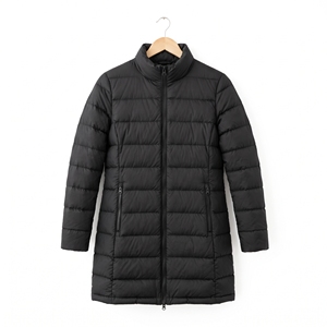 Abrigo Acolchado de Invierno para Mujer con Capucha Desmontable, Abrigo Casual Cálido y Versátil, Fabricación OEM/ODM, Logotipo Personalizado, MOQ Bajo - Product Image 1