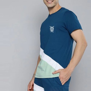 Conjunto de camiseta y pantalones cortos de algodón con diseño de logotipo personalizado, transpirable, de dos piezas, para venta en línea. - Product Image 4