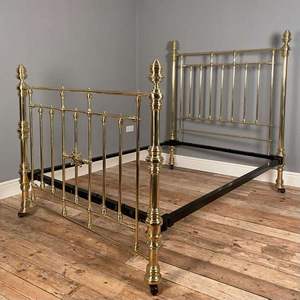 Strong Metal Brass Bed <b>Frame</b> <b>With</b> Stable Structure For Comfortable Sleeping Experience - Product Image 3