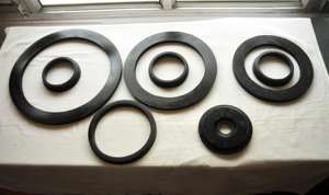 Suministro Directo de Fábrica de Piezas de Moldeo de Goma Personalizadas para Aplicaciones Automotrices e Industriales Disponibles al Mejor Precio del Mercado - Product Image 4