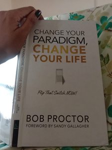Cambia tu paradigma, cambia tu vida, de Bob Proctor, libro en inglés, guía sobre el cambio de mentalidad y el éxito personal - Product Image 3