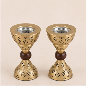Quemador de incienso de latón metálico hueco, estilo árabe antiguo, Mabkhara, estilo de Oriente Medio, soporte para incienso de carbón y oud, incensario para Ramadán islámico - Product Image 1