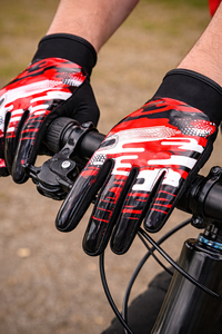 ถุงมือปั่นจักรยานแบบกำหนดเองพร้อมผ้ากันลื่นระบายอากาศได้ดี รับผลิตแบบ OEM แบรนด์ส่วนตัว อุปกรณ์กีฬา จำหน่ายจำนวนมาก - Product Image 2