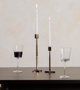 Support de bougie pilier en métal noir fait main et écologique - Chandelier moderne à anneau pour centre de table, décoration intérieure et salle à manger - Product Image 1