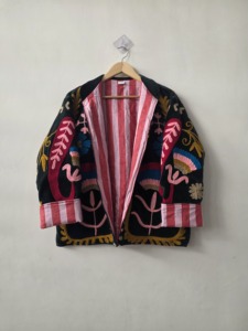 Hand Embroidered Velvet Suzani <b>Jacket</b>, Dark Forest Green Boho Floral Coat, Artisanal Crewel Stitch <b>Short</b> <b>Jacket</b>, Bohemian Velvet - Product Image 3