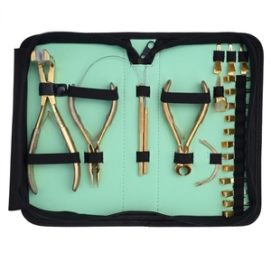 Kit d'outils professionnels pour extensions capillaires : Pince à micro-anneaux, Aiguille à crochet, Enfile-lacet, Pince pour extensions à bandes, Coupe-keratine - Product Image 1