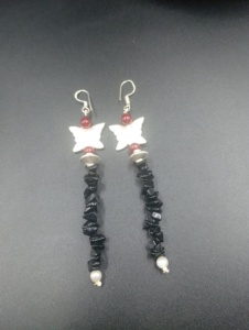 Amaira Jewels Butterfly Drop <b>Earrings</b> Gold Plated <b>Red</b> Beads Black Chips Freshwater Pearl Minimalist Women's - Product Image 3