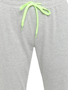 Pantalon de survêtement gris en coton pour femme, taille élastique, style décontracté avec poches latérales, idéal pour l'automne - Product Image 6