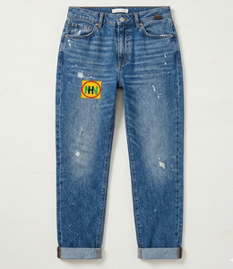 Denim Jeans Built For The Modern Woman Offering Mid Rise Cut And Ankle Grazing Hem Perfect For Pairing With Sneakers Or <b>Heels</b> - Product Image 2