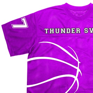 เสื้อยืดโอเวอร์ไซส์ดีไซน์เองสำหรับผู้ชาย เสื้อผ้าสตรีทแวร์ ผ้าถักตาข่าย เสื้อกีฬาสำหรับฟุตบอล บาสเกตบอล ทรงบ็อกซี่แบบทางการ - Product Image 2