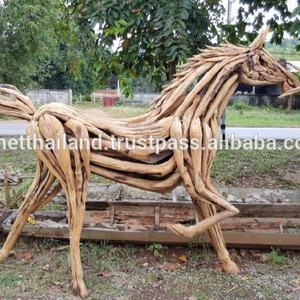 ประติมากรรมม้าจากไม้ลอยน้ำ - Product Image 3