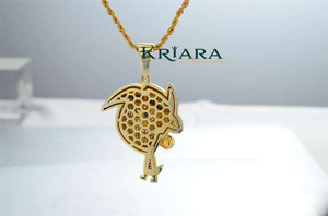 Colgante de Moissanita Chapado en Oro de 18K con Diseño de Dibujos Animados, Corte Brillante Redondo, Microincrustaciones, Estilo Hip Hop, Unisex, para Uso Diario - Product Image 4