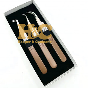 Pinzas de Diseño Elegante para Extensión de Pestañas, Punta Plateada, Logotipo Personalizado, Pinzas de Acero Inoxidable Sostenibles - Product Image 1