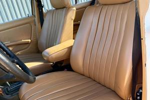 Mercedes-Benz 300D Turbo Diesel de 1984 - Product Image 5