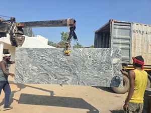 Baldosas de Granito Blanco North Viscon, Acabado Pulido de Primera Calidad - Product Image 3