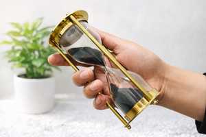 Sand <b>timer</b> glass Metal Frame Silver Hourglass Sand <b>Timer</b> Sand Clock for home decor in wholesale low moq price - Product Image 5
