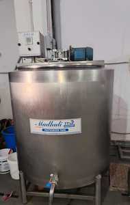 Pasteurisateur discontinu 1000L pour usine de crème glacée et laitière - Product Image 2