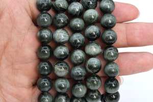 ลูกปัดคริสโซเบอรีลสีเขียวทรงตาแมว ของแท้จากธรรมชาติ รูปทรงกลม ลูกปัดแบบร้อยเส้น ขายส่งจำนวนมาก สำหรับทำเครื่องประดับ - Product Image 2