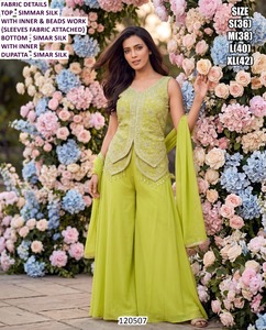 Ensemble de 3 pièces brodé floral respirant de style Bhandhani Emerald Bloom avec hauts courts pour femmes - Product Image 5
