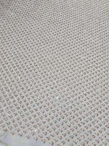 Tissu en gros pour broderie de perles, tissu textile fantaisie, dentelle à sequins, organza pour fabricants de robes de mariée, abayas et caftans, OEM mondial - Product Image 3
