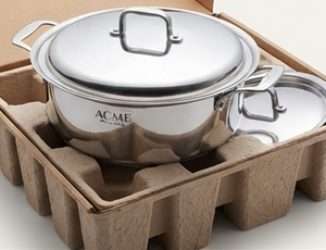 Casserole ronde en acier inoxydable de qualité supérieure, design élégant, durable et minimaliste, parfaite pour cuisiner et servir des repas chauds - Product Image 5