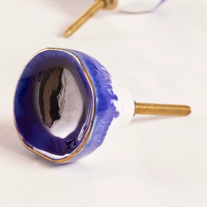 Boutons en résine au design parfait, boutons en résine et bois, boutons de meuble en résine, boutons de tiroir en résine, boutons en bois à prix très raisonnable - Product Image 1