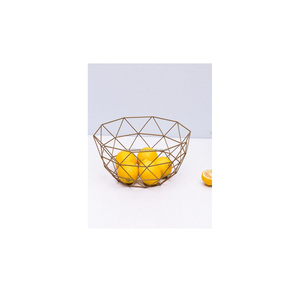 Compra cesta de frutas de hierro hecha a mano de diseño para decoración de mesa de comedor de cocina con estilo moderno rústico elegante - Product Image 5