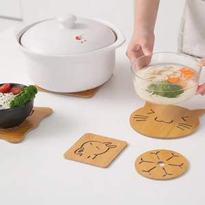 Ensemble de sous-verres en bois naturel pour boissons Sous-verres en bois gravés sur mesure Ensemble de sous-verres en bois avec support Sous-verres en bois écologiques - Product Image 2