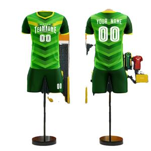 Ropa deportiva de fútbol para niños personalizable de alta calidad, camisetas y pantalones cortos de fútbol ligeros transpirables con impresión por sublimación - Product Image 1