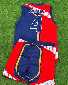 Ensemble de maillots de basketball personnalisés de qualité supérieure, unisexe, sans manches, col en V, taille élastique sur le devant, uniforme sublimé rouge et bleu, respirant - Product Image 5