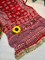 Sari en tissu Ajrakh imprimé de qualité supérieure avec travail de miroir artisanal, sari ethnique traditionnel de créateur pour femmes