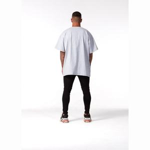 Camiseta Negra Oversize de Algodón 100% Grueso de 230g con Cuello Alto y Hombros Caídos para Hombre y Mujer, Tallas Grandes, Casual, Personalizable - Product Image 4