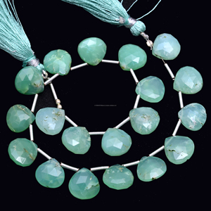 Lote al por mayor de cuentas de crisoprasa natural facetada en forma de corazón de calidad premium, pulsera y collar de joyería de cristal verde de moda - Product Image 1