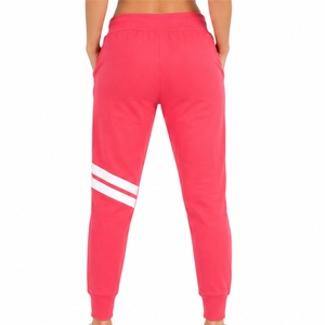 Pantalones deportivos de forro polar personalizados para mujer, tela suave, ajuste cómodo, cintura elástica personalizada, tela transpirable y cómoda para mujer - Product Image 2