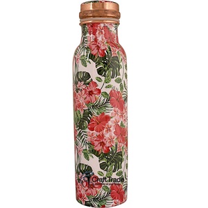 Base blanca con combinación de colores de flor roja y hoja verde, patrón de impresión único. Compre directamente del proveedor al precio más bajo. - Product Image 1