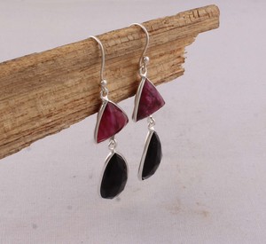 Boucles d'oreilles en zoïsite rubis naturel et onyx noir, en argent sterling 925, facettées, multi-pierres, pendantes, faites à la main, bijoux en gros - Product Image 3