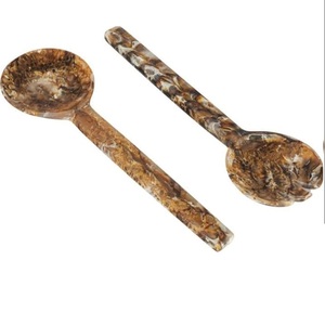 Juego de Cubiertos de Metal con Diseño Artesanal y Mango de Resina para Servicio de Catering en Hoteles, Restaurantes y Hogares - Product Image 4