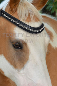 Frontal de boulangerie en cuir noir personnalisé avec cristaux de diamant argentés pour l'équitation - Product Image 6