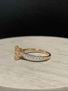 Bague de fiançailles en diamant rose radiant de laboratoire, argent 925 plaqué or 18 carats, pavé solitaire, tendance, cadeau surprise raffiné - Product Image 5