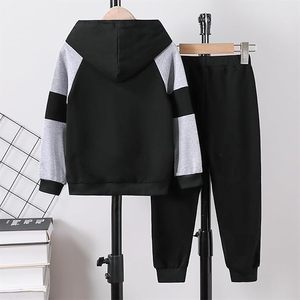 ชุดฮู้ดดี้และกางเกงวอร์มเด็ก ชุดวอร์มเด็กฤดูหนาว ผ้าฟลีซอุ่นๆ ชุดลำลองเด็กชายเด็กหญิง ชุดกีฬา - Product Image 1