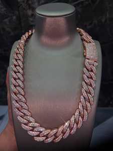 Precio de fábrica Cadena cubana personalizada con incrustaciones de moissanita, Joyería Hip Hop al por mayor para hombre y mujer, Chapado en oro rosa de lujo - Product Image 2